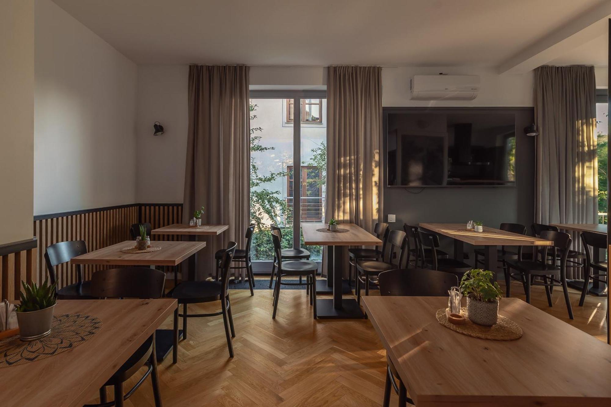 그디니아 Grand Tulipan B&B 외부 사진